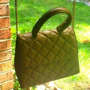 BEAUTIFUL Purse for any occasion